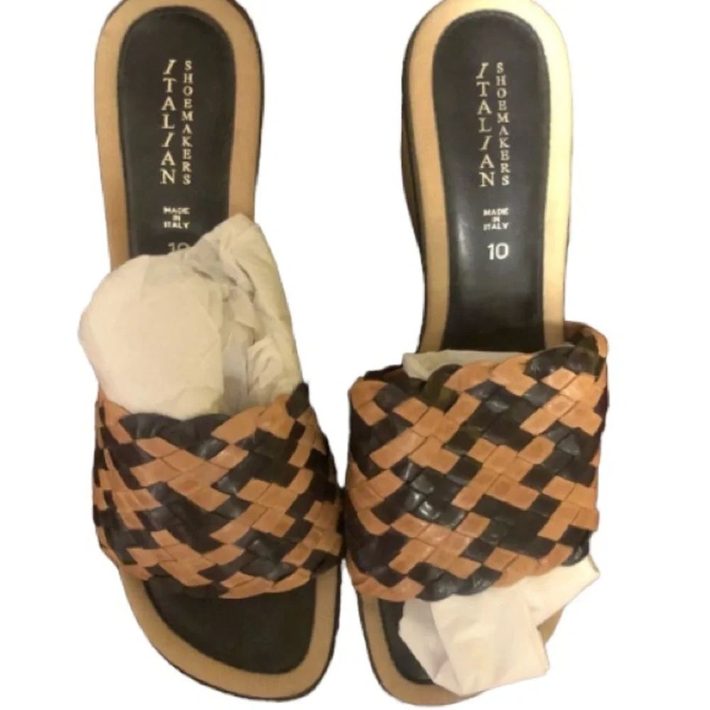 Italian Shoemakers size 10 black &Tan braided leather open toe wedge